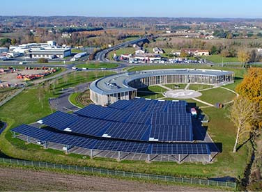 Ombrière photovoltaïque en autoconsommation pour parking